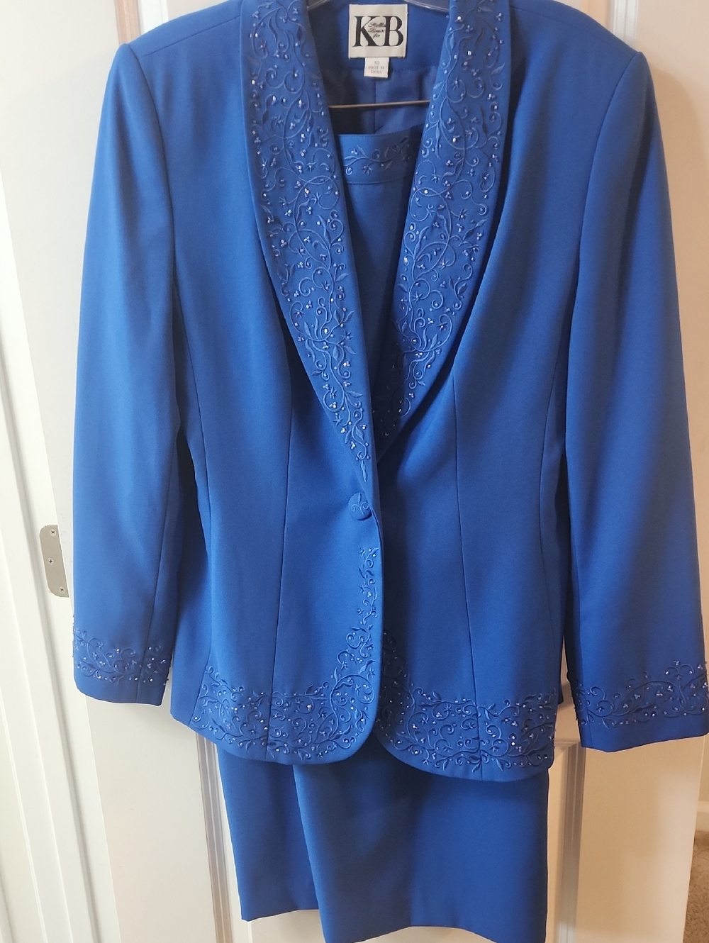 Royal Blue Embellished Women's Dress Suit